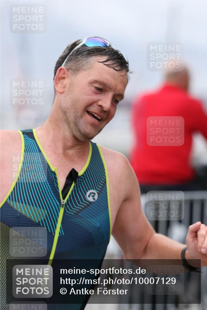 16.08.2026 - KN Förde Triathlon 2026 Antke Förster http://msf.ph/oto/10007129 16.08.2026 12:07:54 Laufen  meine-sportfotos.de