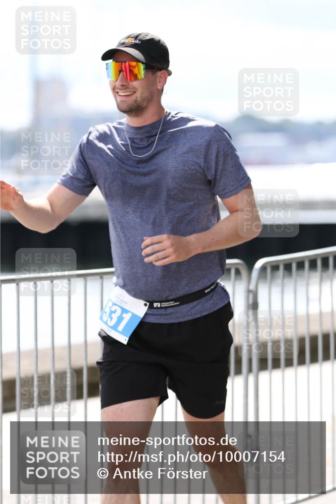 16.08.2026 - KN Förde Triathlon 2026 Antke Förster http://msf.ph/oto/10007154 16.08.2026 13:52:35 Laufen 531 meine-sportfotos.de