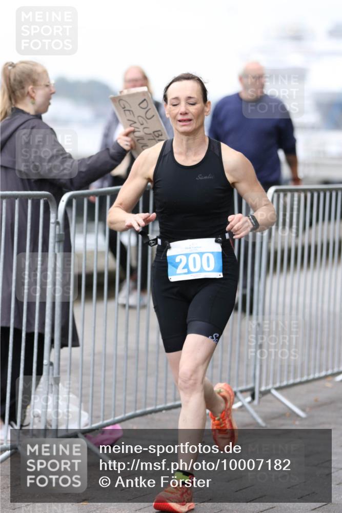 16.08.2026 - KN Förde Triathlon 2026 Antke Förster http://msf.ph/oto/10007182 16.08.2026 10:28:07 Laufen 200 meine-sportfotos.de