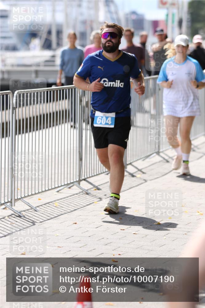 16.08.2026 - KN Förde Triathlon 2026 Antke Förster http://msf.ph/oto/10007190 16.08.2026 13:52:54 Laufen 604 meine-sportfotos.de