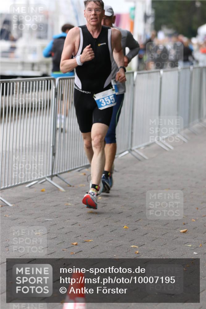 16.08.2026 - KN Förde Triathlon 2026 Antke Förster http://msf.ph/oto/10007195 16.08.2026 12:08:22 Laufen 355 meine-sportfotos.de
