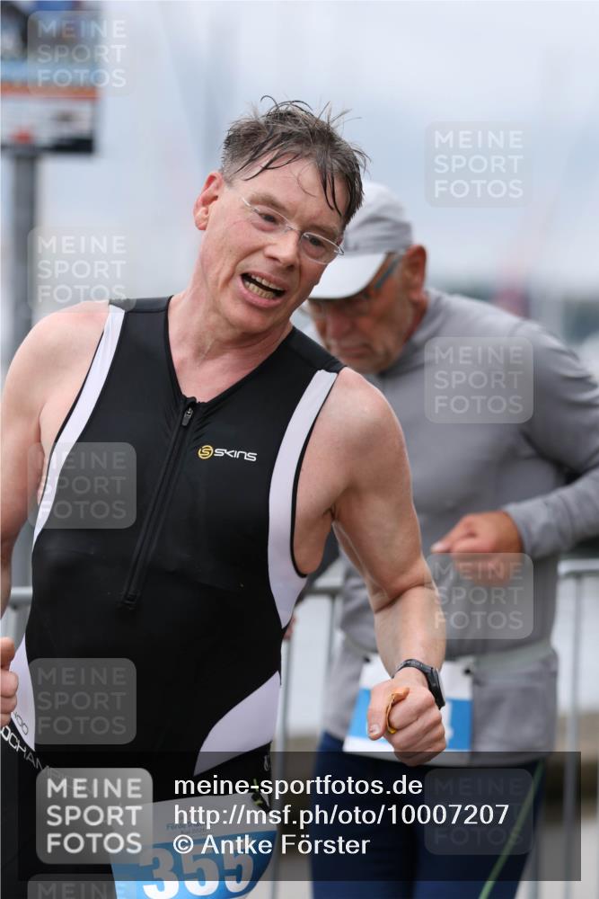 16.08.2026 - KN Förde Triathlon 2026 Antke Förster http://msf.ph/oto/10007207 16.08.2026 12:08:25 Laufen 2026, 355 meine-sportfotos.de