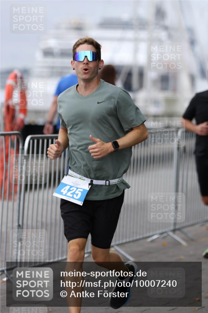 16.08.2026 - KN Förde Triathlon 2026 Antke Förster http://msf.ph/oto/10007240 16.08.2026 12:08:38 Laufen 425 meine-sportfotos.de