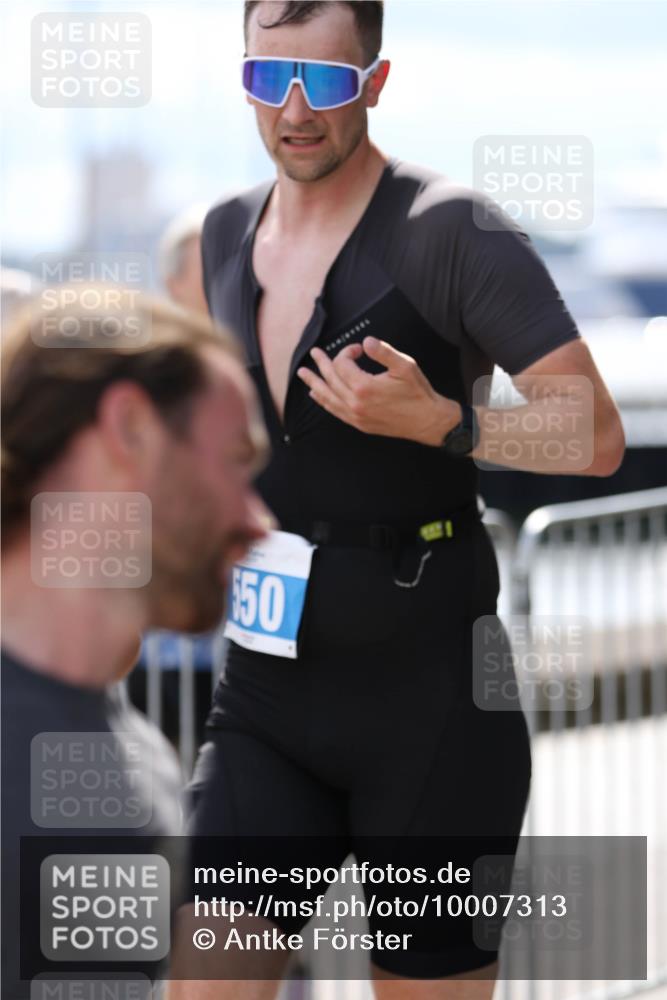 16.08.2026 - KN Förde Triathlon 2026 Antke Förster http://msf.ph/oto/10007313 16.08.2026 13:53:35 Laufen 50 meine-sportfotos.de