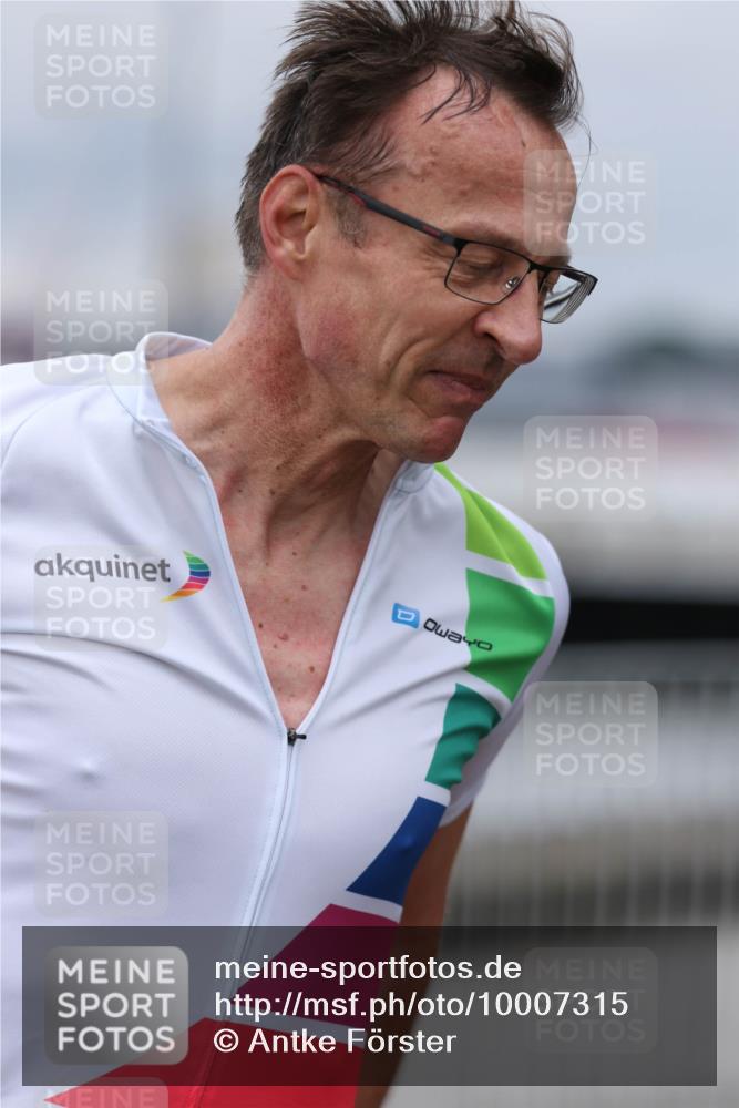 16.08.2026 - KN Förde Triathlon 2026 Antke Förster http://msf.ph/oto/10007315 16.08.2026 12:09:07 Laufen  meine-sportfotos.de