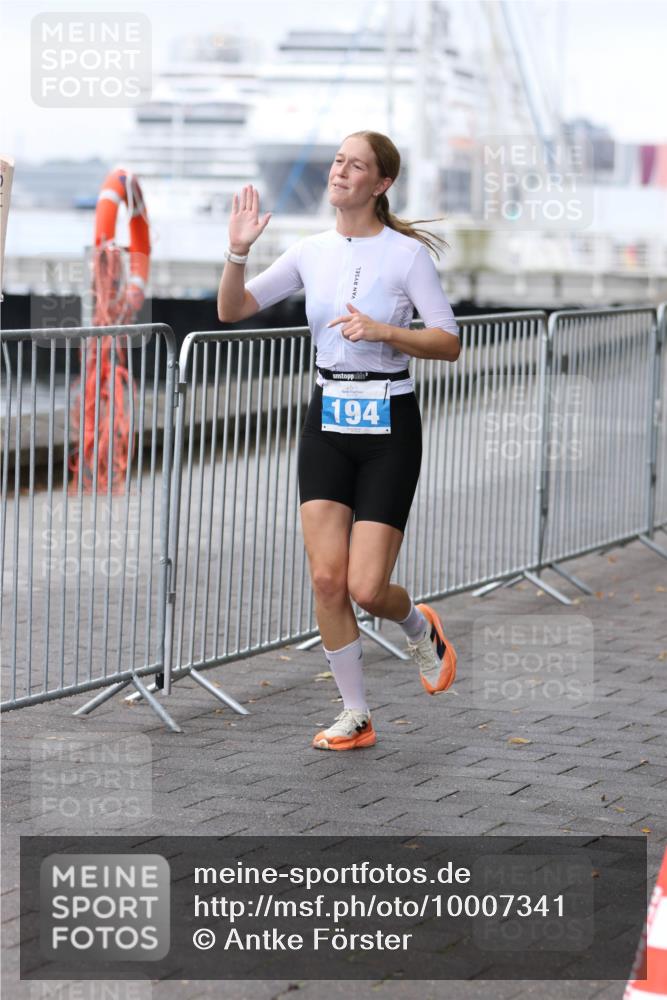 16.08.2026 - KN Förde Triathlon 2026 Antke Förster http://msf.ph/oto/10007341 16.08.2026 10:29:33 Laufen 11111, 194 meine-sportfotos.de