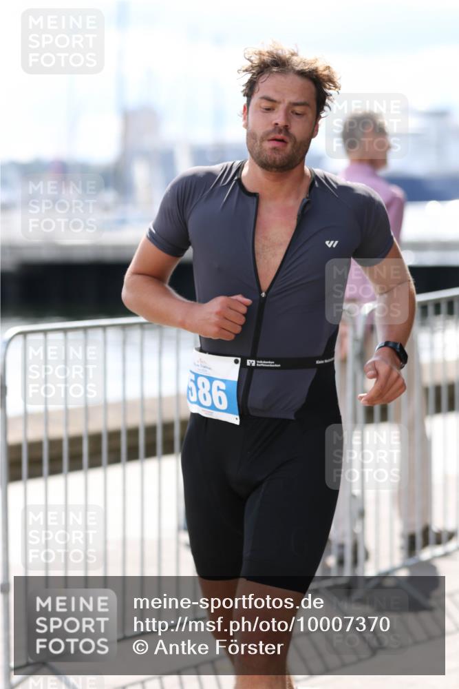 16.08.2026 - KN Förde Triathlon 2026 Antke Förster http://msf.ph/oto/10007370 16.08.2026 13:54:00 Laufen 86 meine-sportfotos.de