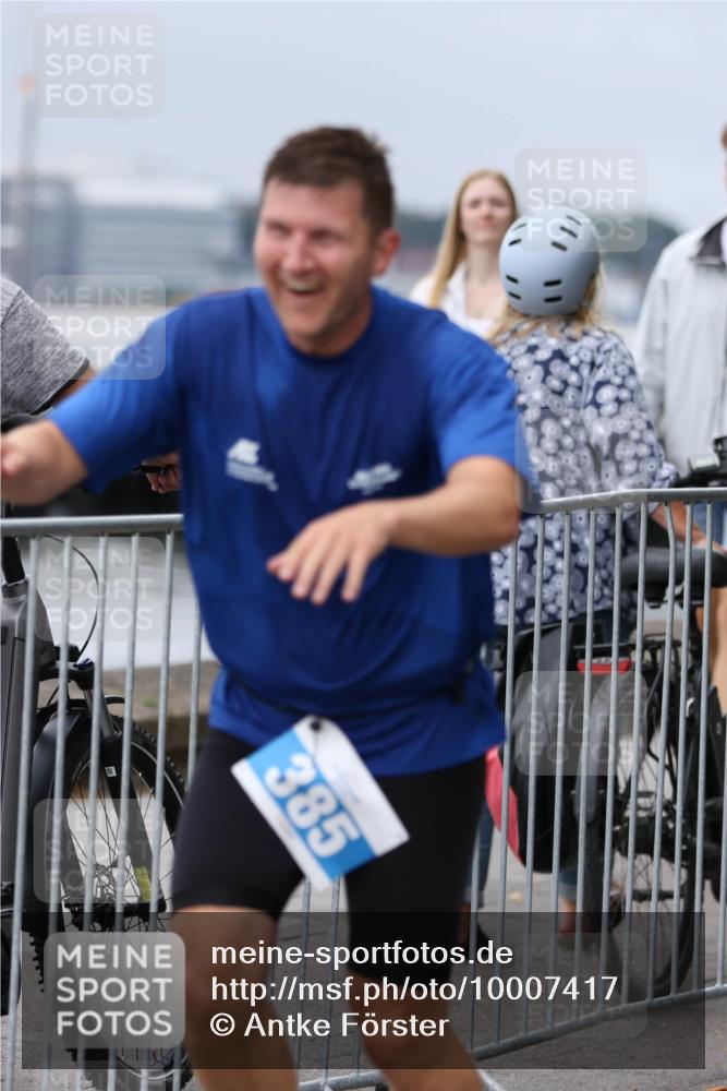 16.08.2026 - KN Förde Triathlon 2026 Antke Förster http://msf.ph/oto/10007417 16.08.2026 12:09:53 Laufen 385 meine-sportfotos.de