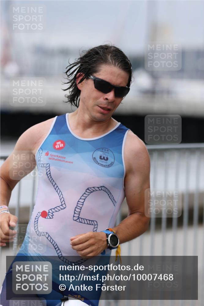16.08.2026 - KN Förde Triathlon 2026 Antke Förster http://msf.ph/oto/10007468 16.08.2026 12:10:09 Laufen 215 meine-sportfotos.de