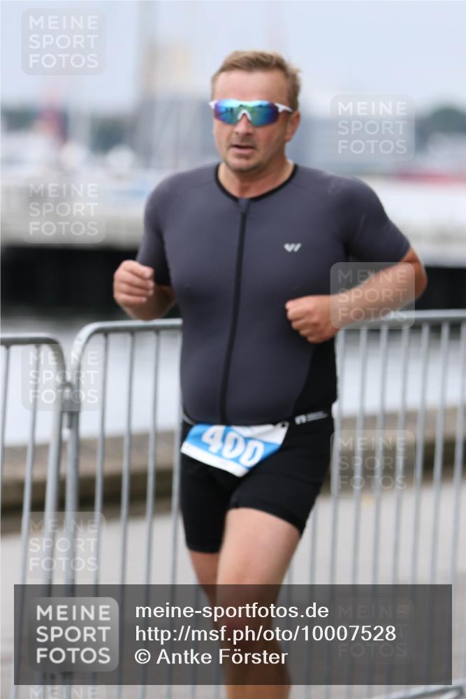 16.08.2026 - KN Förde Triathlon 2026 Antke Förster http://msf.ph/oto/10007528 16.08.2026 12:10:51 Laufen 4 meine-sportfotos.de