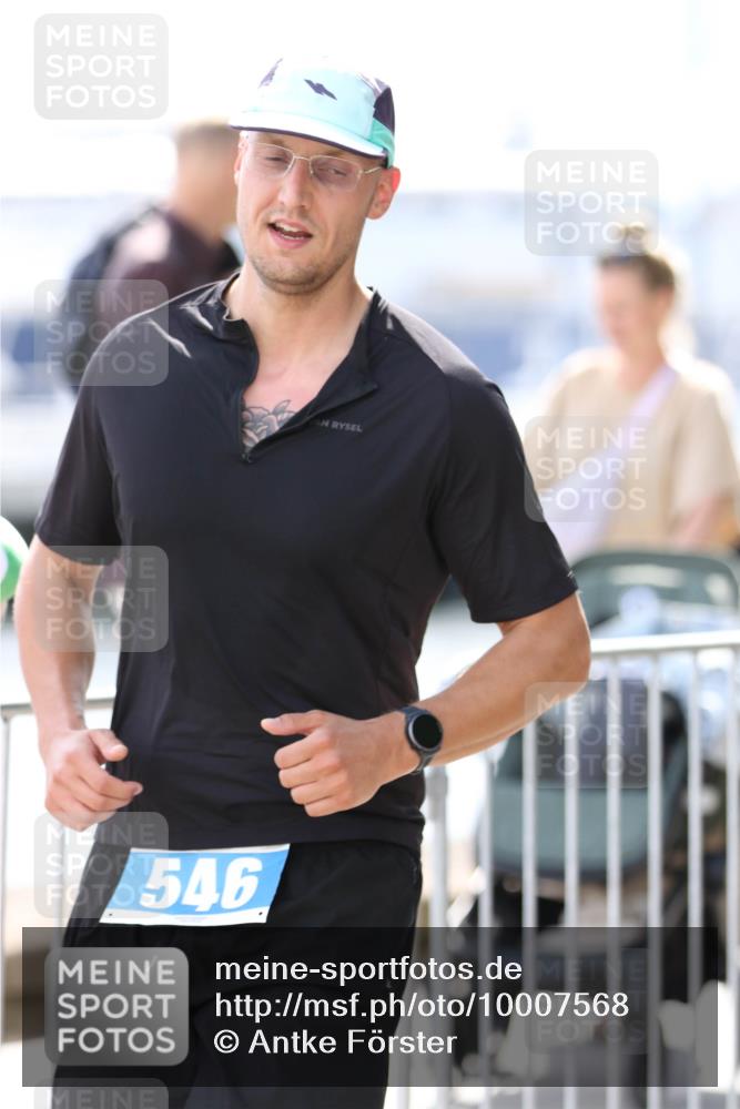 16.08.2026 - KN Förde Triathlon 2026 Antke Förster http://msf.ph/oto/10007568 16.08.2026 13:56:25 Laufen 546 meine-sportfotos.de