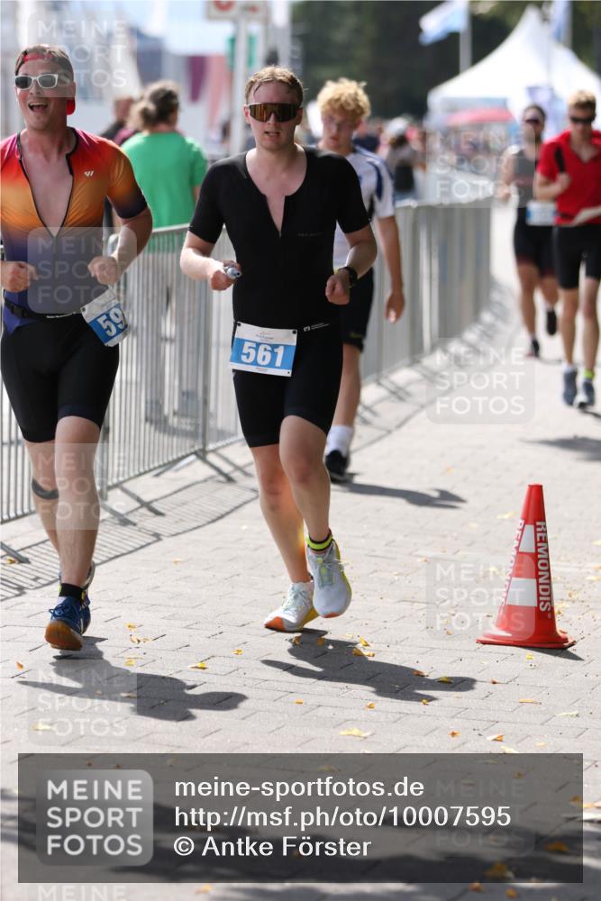 16.08.2026 - KN Förde Triathlon 2026 Antke Förster http://msf.ph/oto/10007595 16.08.2026 13:56:48 Laufen 59, 561 meine-sportfotos.de