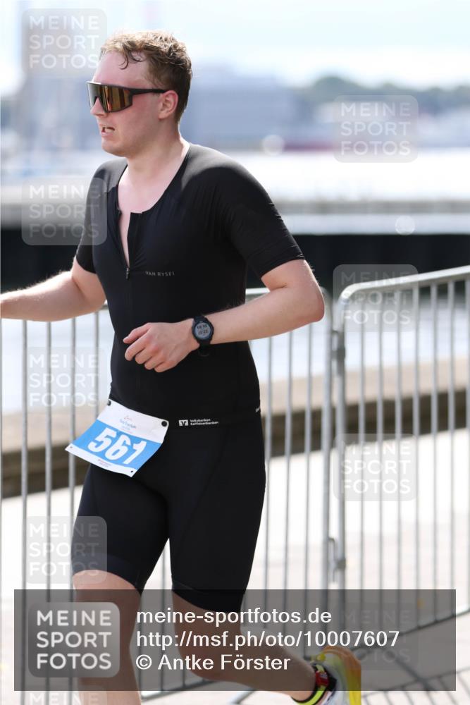 16.08.2026 - KN Förde Triathlon 2026 Antke Förster http://msf.ph/oto/10007607 16.08.2026 13:56:51 Laufen 68, 92, 561 meine-sportfotos.de