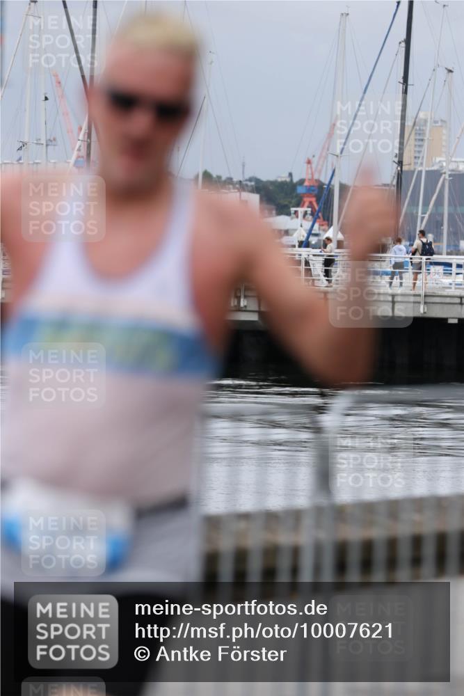 16.08.2026 - KN Förde Triathlon 2026 Antke Förster http://msf.ph/oto/10007621 16.08.2026 12:11:51 Laufen  meine-sportfotos.de
