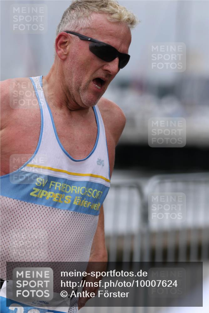 16.08.2026 - KN Förde Triathlon 2026 Antke Förster http://msf.ph/oto/10007624 16.08.2026 12:11:51 Laufen 2026 meine-sportfotos.de