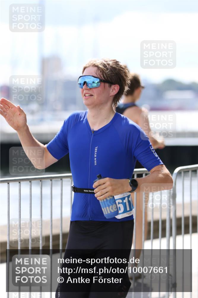 16.08.2026 - KN Förde Triathlon 2026 Antke Förster http://msf.ph/oto/10007661 16.08.2026 13:57:26 Laufen 511 meine-sportfotos.de