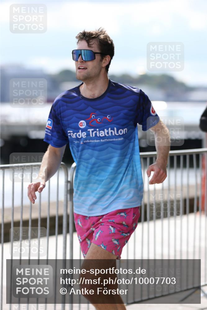 16.08.2026 - KN Förde Triathlon 2026 Antke Förster http://msf.ph/oto/10007703 16.08.2026 13:57:44 Laufen  meine-sportfotos.de