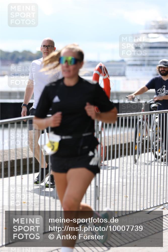 16.08.2026 - KN Förde Triathlon 2026 Antke Förster http://msf.ph/oto/10007739 16.08.2026 13:58:30 Laufen  meine-sportfotos.de