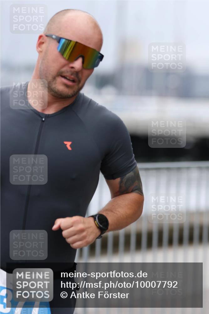 16.08.2026 - KN Förde Triathlon 2026 Antke Förster http://msf.ph/oto/10007792 16.08.2026 12:13:30 Laufen 2026, 377, 7 meine-sportfotos.de