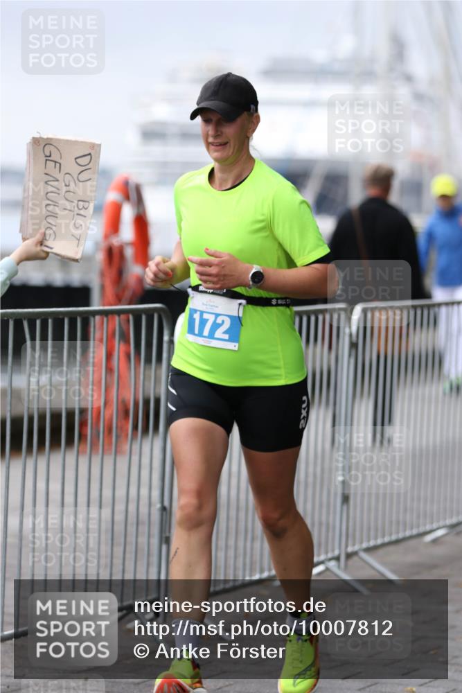 16.08.2026 - KN Förde Triathlon 2026 Antke Förster http://msf.ph/oto/10007812 16.08.2026 10:32:36 Laufen 172, 2 meine-sportfotos.de