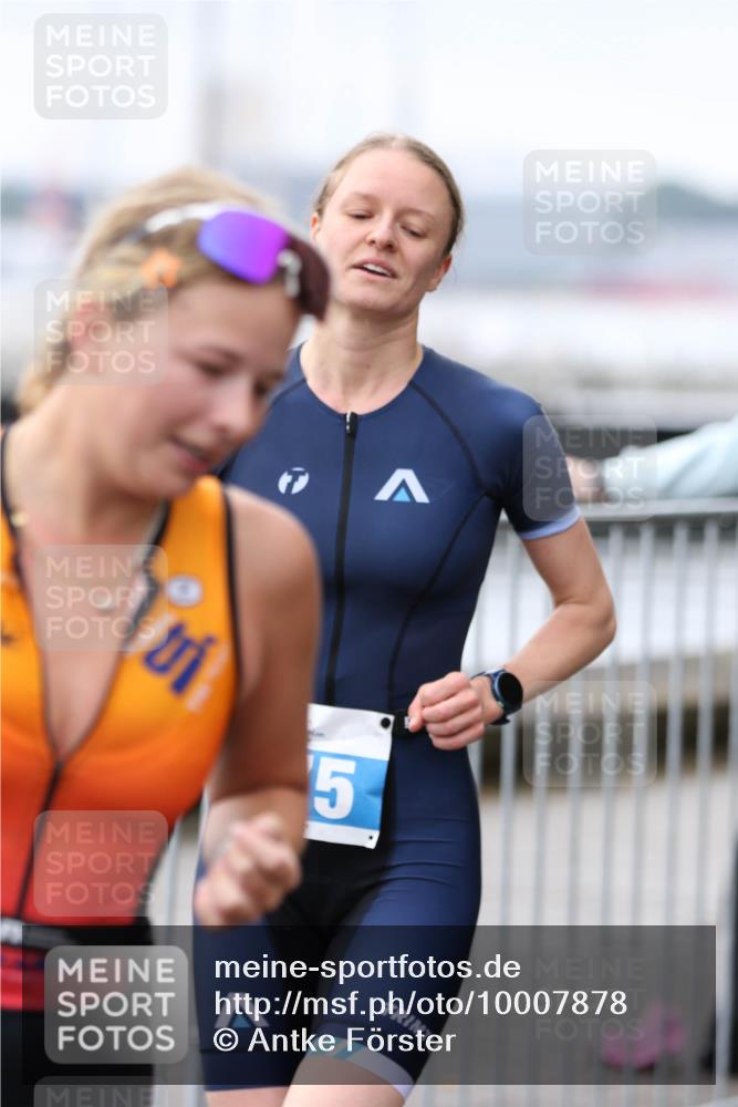 16.08.2026 - KN Förde Triathlon 2026 Antke Förster http://msf.ph/oto/10007878 16.08.2026 10:33:03 Laufen 5 meine-sportfotos.de