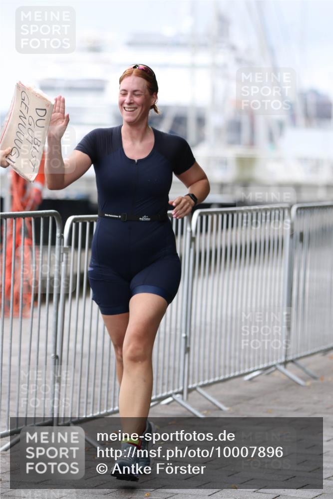 16.08.2026 - KN Förde Triathlon 2026 Antke Förster http://msf.ph/oto/10007896 16.08.2026 10:33:08 Laufen  meine-sportfotos.de