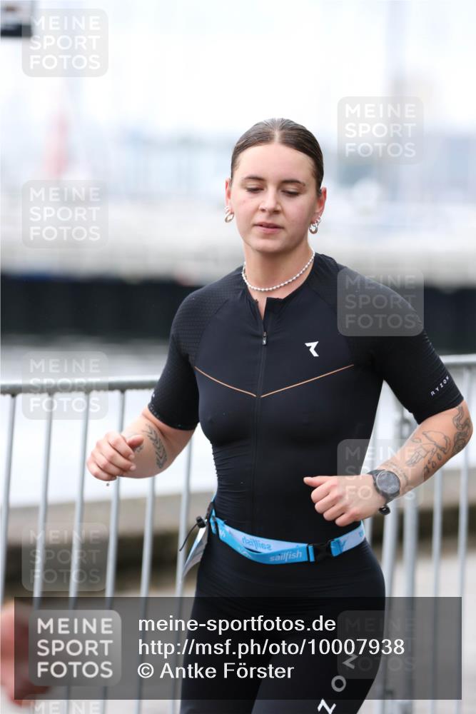 16.08.2026 - KN Förde Triathlon 2026 Antke Förster http://msf.ph/oto/10007938 16.08.2026 10:33:30 Laufen  meine-sportfotos.de
