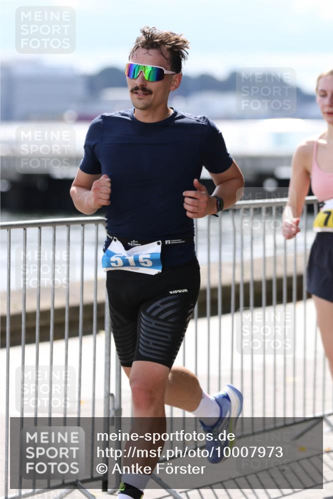 16.08.2026 - KN Förde Triathlon 2026 Antke Förster http://msf.ph/oto/10007973 16.08.2026 14:00:36 Laufen 515 meine-sportfotos.de