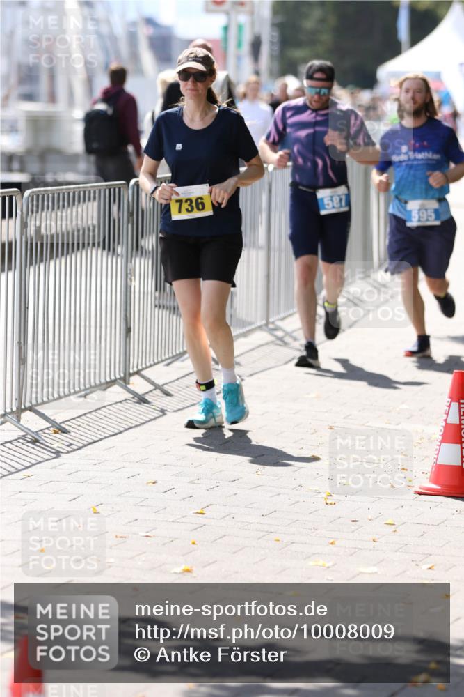 16.08.2026 - KN Förde Triathlon 2026 Antke Förster http://msf.ph/oto/10008009 16.08.2026 14:01:16 Laufen 736, 587, 595 meine-sportfotos.de