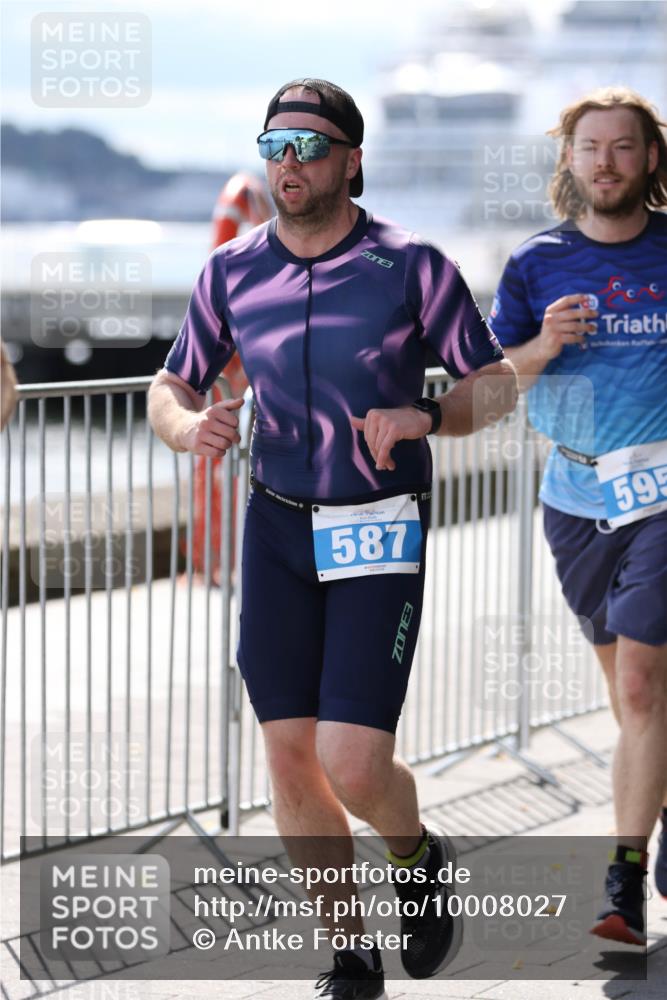 16.08.2026 - KN Förde Triathlon 2026 Antke Förster http://msf.ph/oto/10008027 16.08.2026 14:01:20 Laufen 3, 587, 595, 3 meine-sportfotos.de