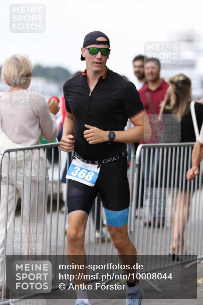 16.08.2026 - KN Förde Triathlon 2026 Antke Förster http://msf.ph/oto/10008044 16.08.2026 12:15:59 Laufen 368 meine-sportfotos.de