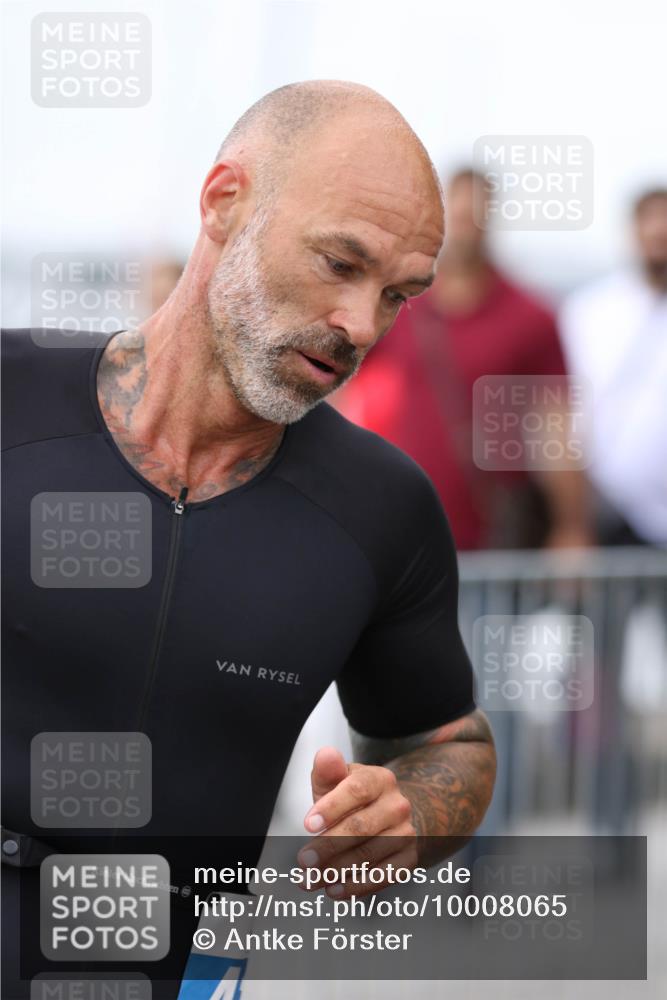 16.08.2026 - KN Förde Triathlon 2026 Antke Förster http://msf.ph/oto/10008065 16.08.2026 12:16:05 Laufen  meine-sportfotos.de