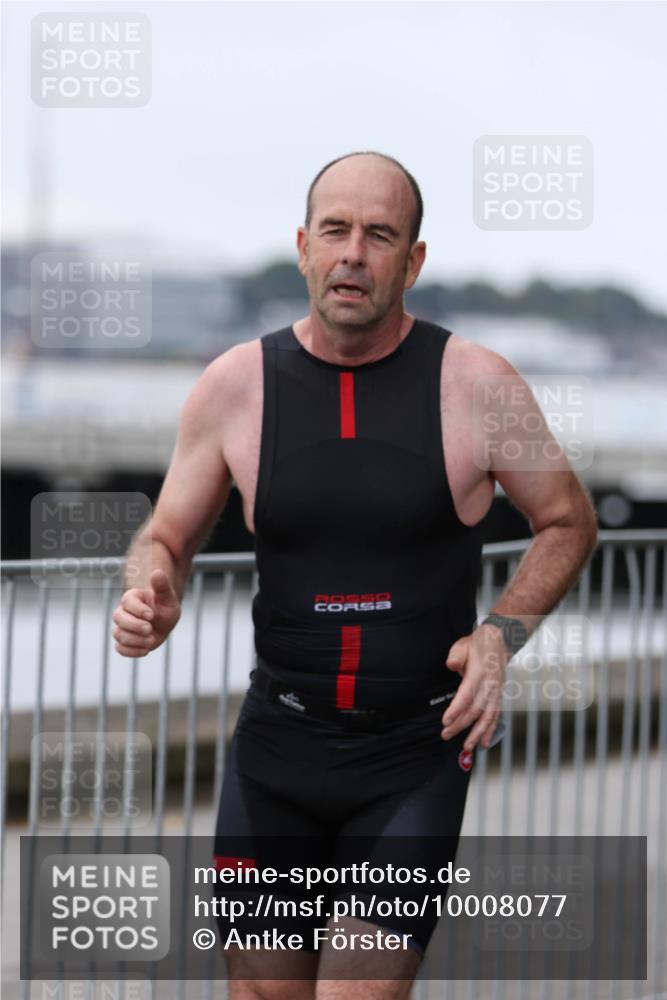 16.08.2026 - KN Förde Triathlon 2026 Antke Förster http://msf.ph/oto/10008077 16.08.2026 12:16:11 Laufen  meine-sportfotos.de