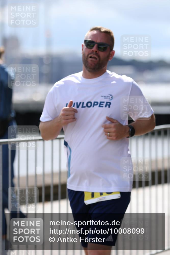 16.08.2026 - KN Förde Triathlon 2026 Antke Förster http://msf.ph/oto/10008099 16.08.2026 14:01:45 Laufen  meine-sportfotos.de