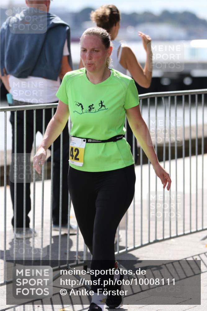 16.08.2026 - KN Förde Triathlon 2026 Antke Förster http://msf.ph/oto/10008111 16.08.2026 14:01:48 Laufen 42 meine-sportfotos.de