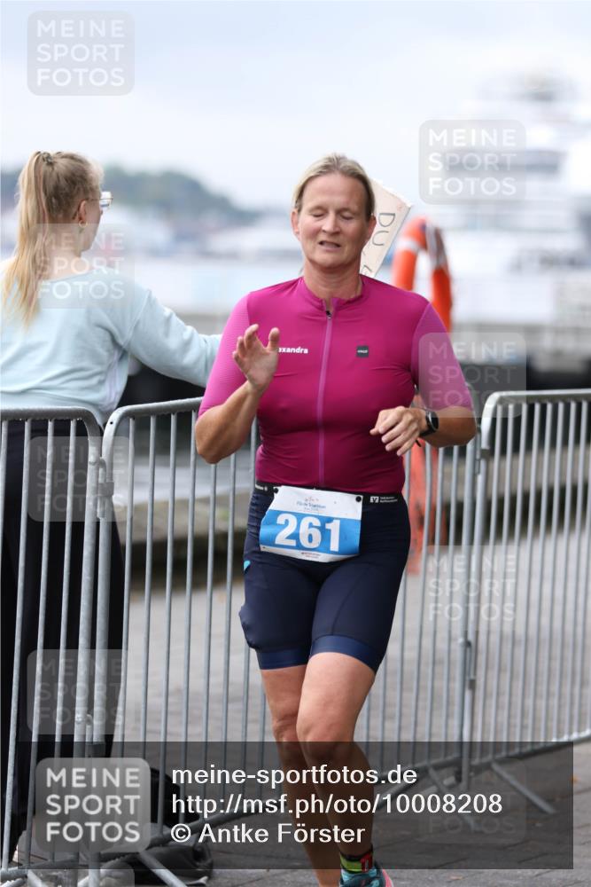 16.08.2026 - KN Förde Triathlon 2026 Antke Förster http://msf.ph/oto/10008208 16.08.2026 10:35:44 Laufen 261 meine-sportfotos.de