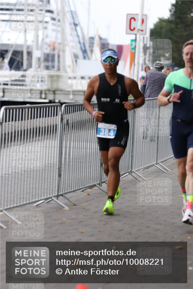 16.08.2026 - KN Förde Triathlon 2026 Antke Förster http://msf.ph/oto/10008221 16.08.2026 12:17:27 Laufen 2, 384 meine-sportfotos.de