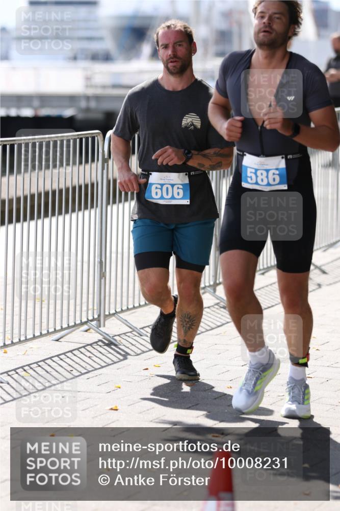 16.08.2026 - KN Förde Triathlon 2026 Antke Förster http://msf.ph/oto/10008231 16.08.2026 14:03:17 Laufen 606, 586 meine-sportfotos.de