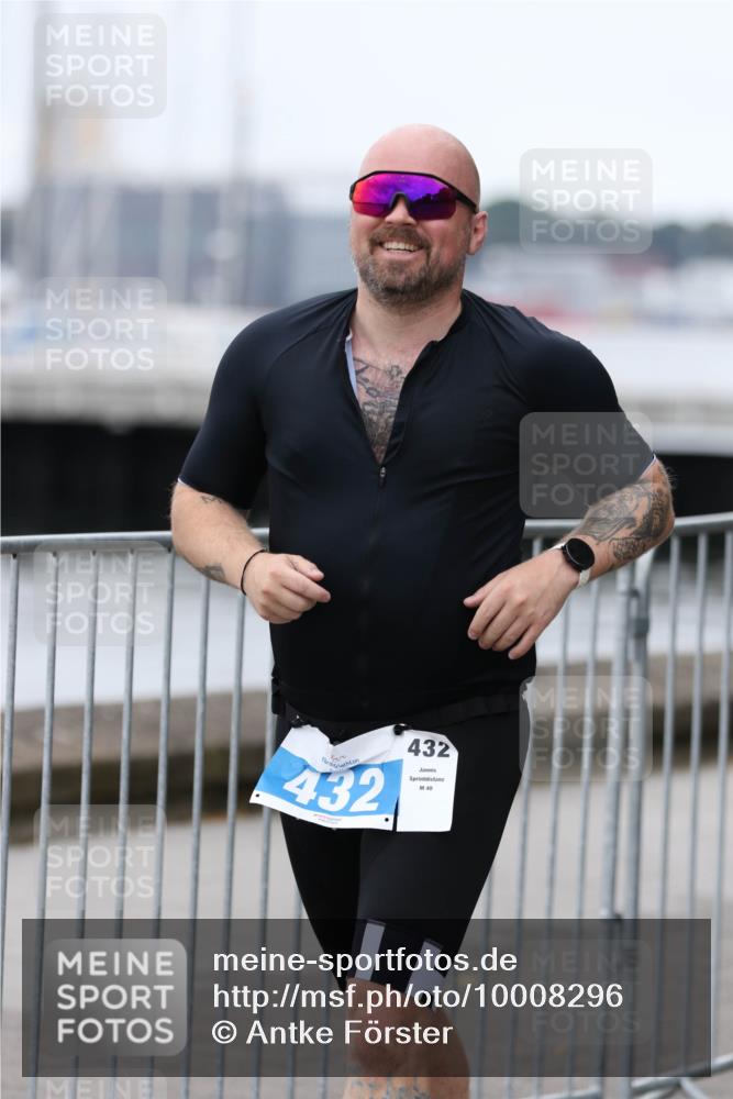 16.08.2026 - KN Förde Triathlon 2026 Antke Förster http://msf.ph/oto/10008296 16.08.2026 12:17:56 Laufen 432, 432, 40 meine-sportfotos.de
