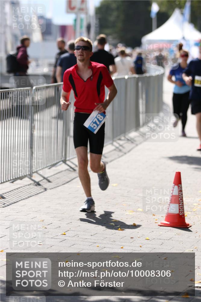 16.08.2026 - KN Förde Triathlon 2026 Antke Förster http://msf.ph/oto/10008306 16.08.2026 14:05:04 Laufen 849 meine-sportfotos.de