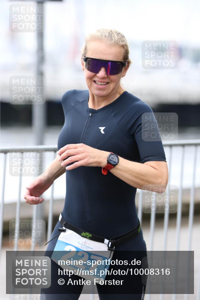 16.08.2026 - KN Förde Triathlon 2026 Antke Förster http://msf.ph/oto/10008316 16.08.2026 10:36:22 Laufen 8, 2026, 227 meine-sportfotos.de