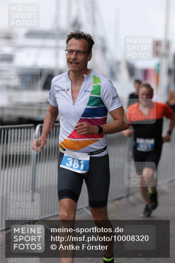 16.08.2026 - KN Förde Triathlon 2026 Antke Förster http://msf.ph/oto/10008320 16.08.2026 12:18:04 Laufen 381, 200, 401 meine-sportfotos.de