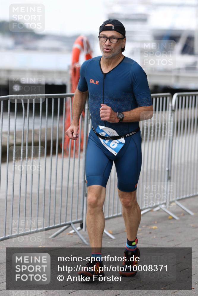 16.08.2026 - KN Förde Triathlon 2026 Antke Förster http://msf.ph/oto/10008371 16.08.2026 12:18:51 Laufen 6 meine-sportfotos.de