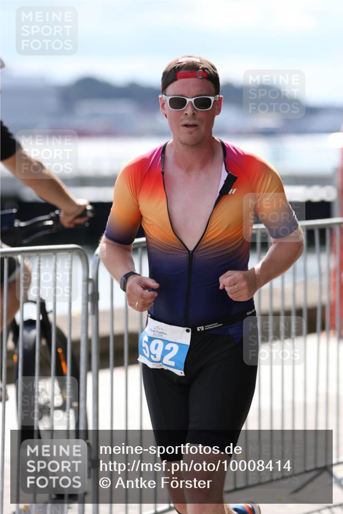 16.08.2026 - KN Förde Triathlon 2026 Antke Förster http://msf.ph/oto/10008414 16.08.2026 14:06:07 Laufen 2026, 592 meine-sportfotos.de