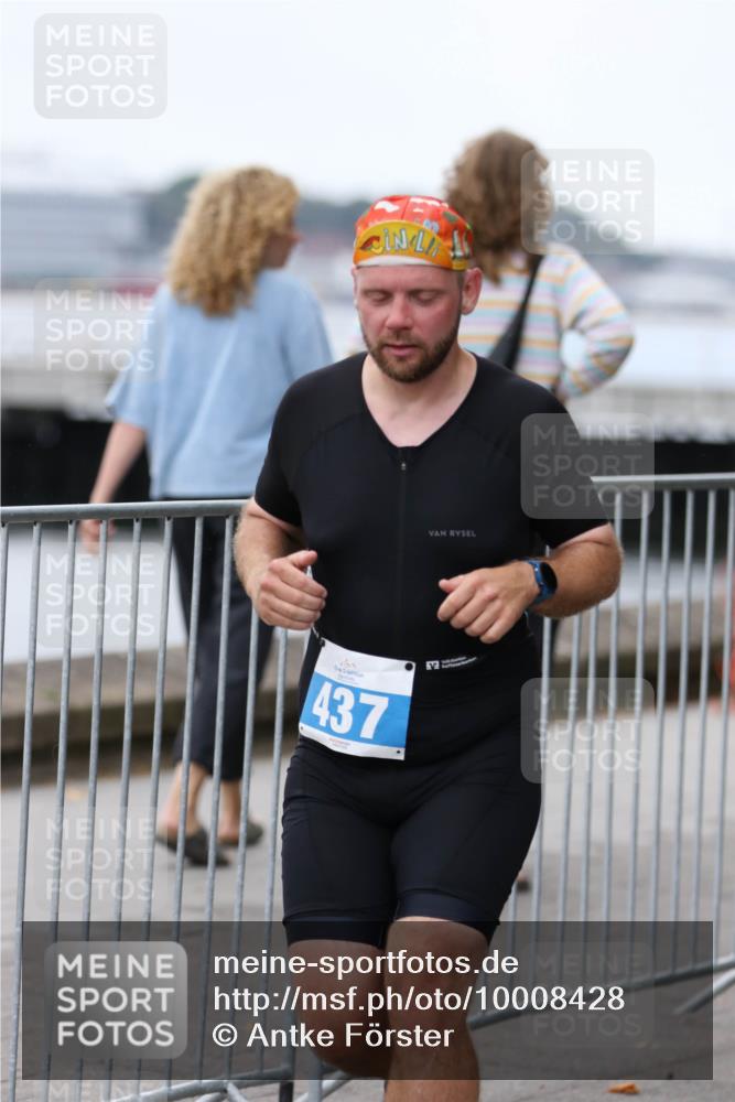 16.08.2026 - KN Förde Triathlon 2026 Antke Förster http://msf.ph/oto/10008428 16.08.2026 12:19:19 Laufen 437 meine-sportfotos.de