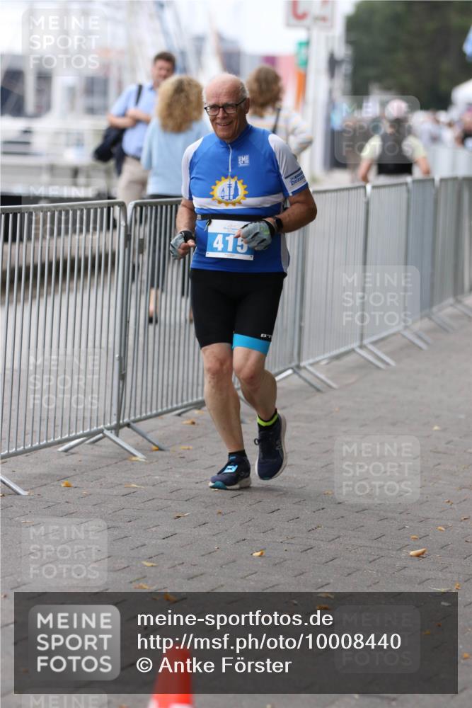 16.08.2026 - KN Förde Triathlon 2026 Antke Förster http://msf.ph/oto/10008440 16.08.2026 12:19:32 Laufen 415 meine-sportfotos.de