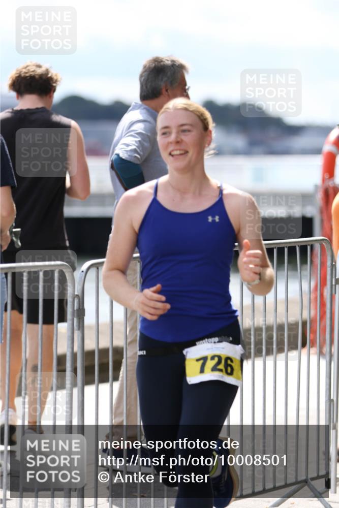 16.08.2026 - KN Förde Triathlon 2026 Antke Förster http://msf.ph/oto/10008501 16.08.2026 14:08:30 Laufen 726 meine-sportfotos.de
