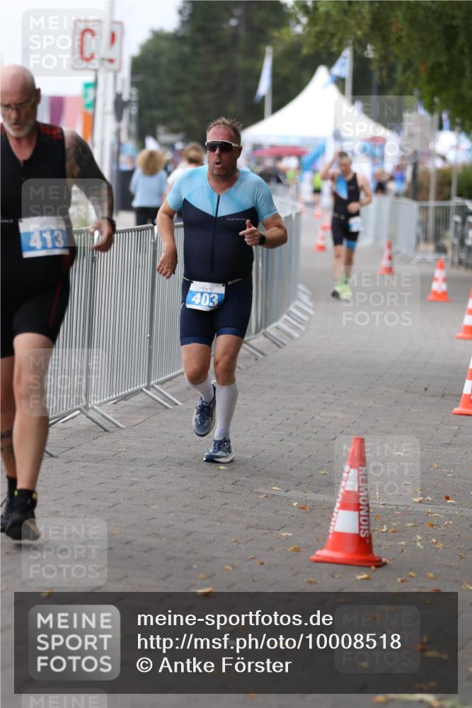 16.08.2026 - KN Förde Triathlon 2026 Antke Förster http://msf.ph/oto/10008518 16.08.2026 12:20:03 Laufen 413, 403 meine-sportfotos.de
