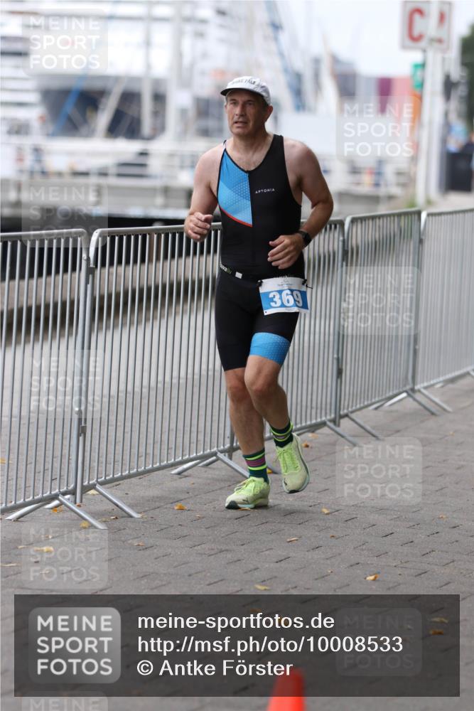 16.08.2026 - KN Förde Triathlon 2026 Antke Förster http://msf.ph/oto/10008533 16.08.2026 12:20:16 Laufen 369 meine-sportfotos.de