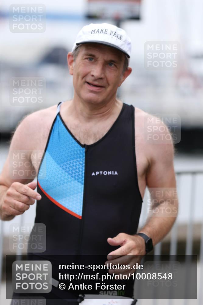 16.08.2026 - KN Förde Triathlon 2026 Antke Förster http://msf.ph/oto/10008548 16.08.2026 12:20:20 Laufen  meine-sportfotos.de